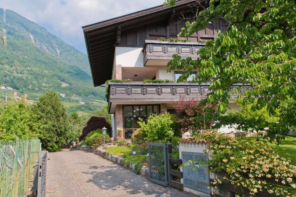 Haus Christl Bed and Breakfast Lana Buitenkant foto